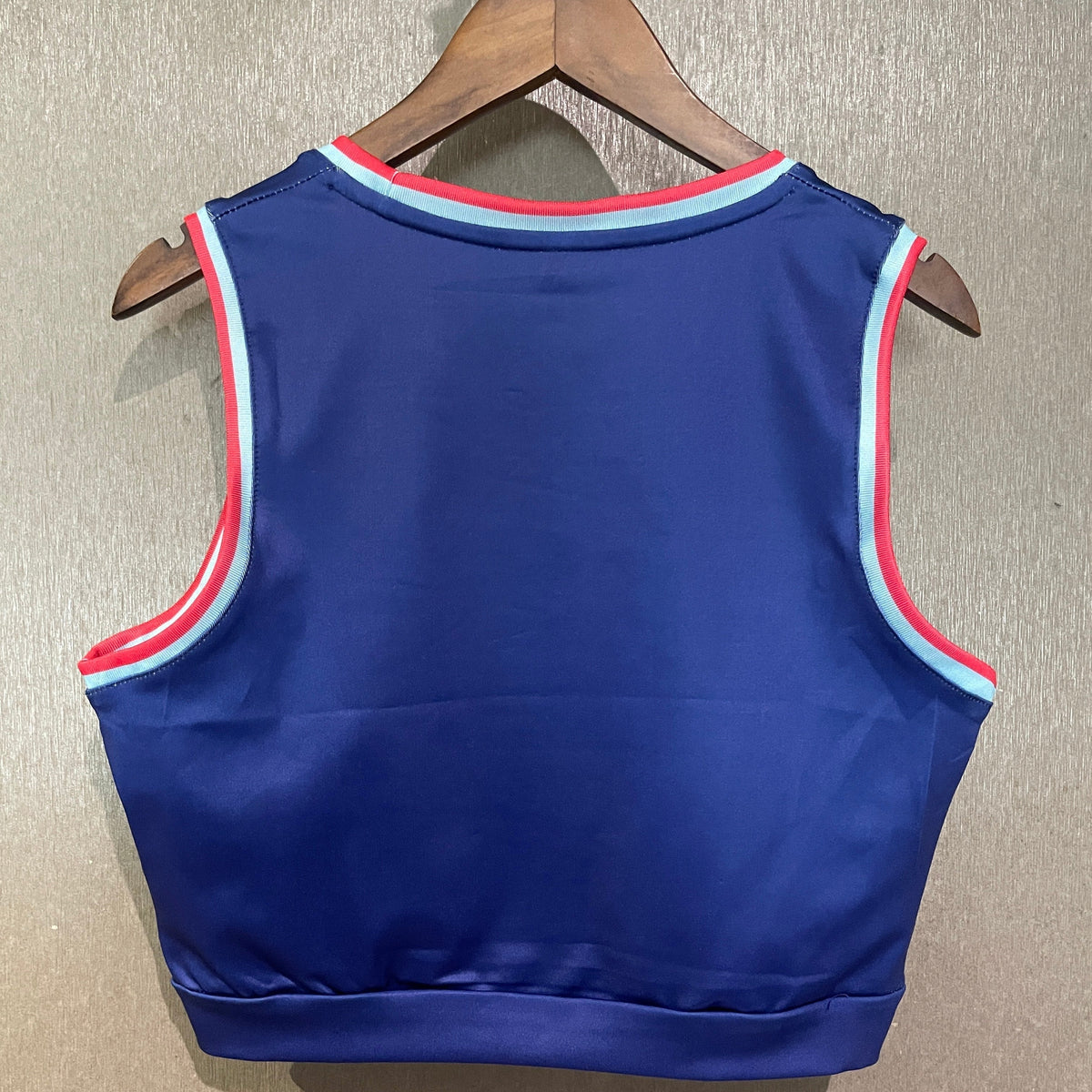 Crop Top Japon 2025/2026