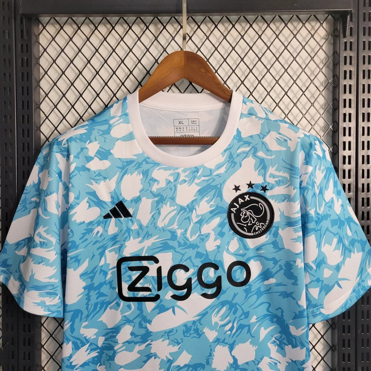 Ajax maillot entraînement 23/24