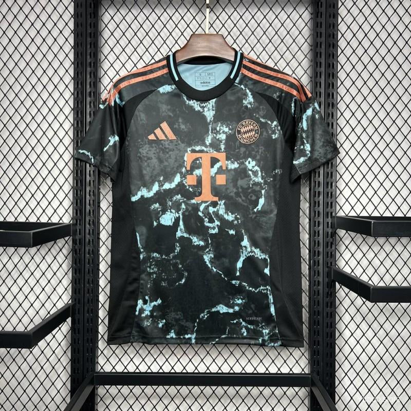 Maillot Bayern Munich Extérieur Noir 24/25