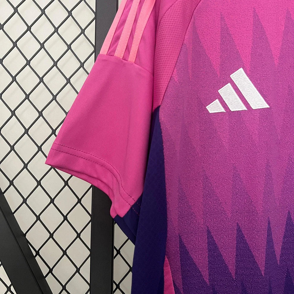 Maillot Allemagne Rose et Violet 24/25